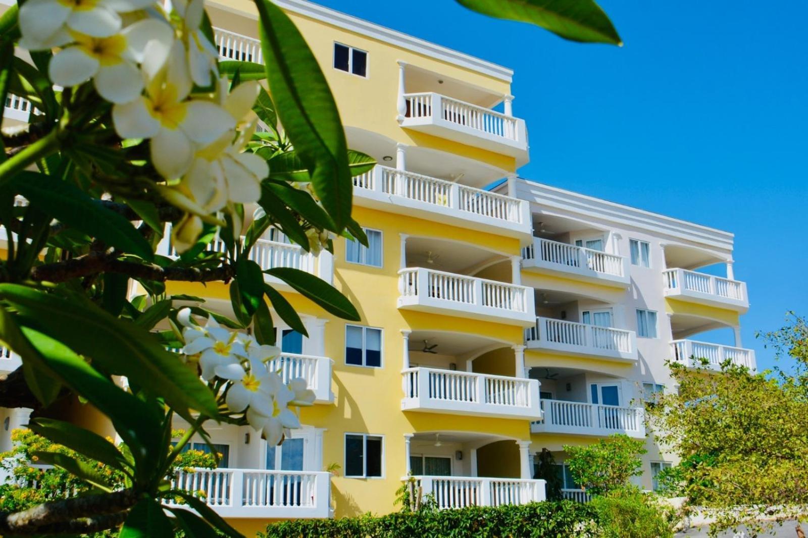 # Blue Bay Beach - Ocean View Apartments - Fully Air Conditioned # Exterior foto